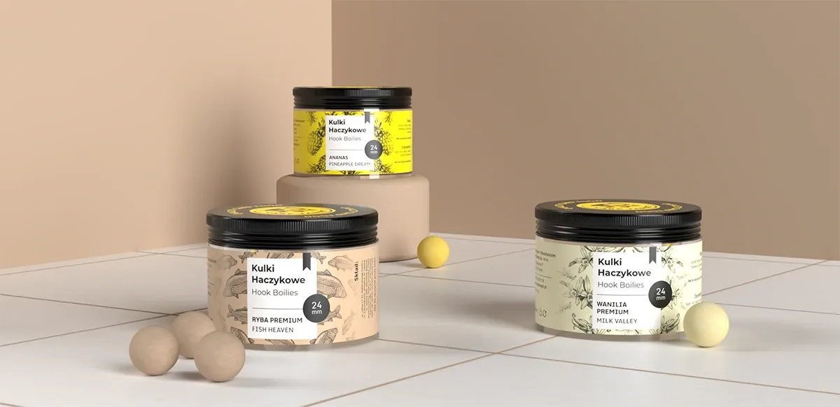 projekty etykiet opakowań na kulki haczykowe widoczne na opakowaniach